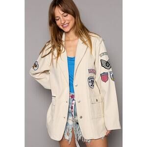 POL Oatmilk Size Small Vintage Patch Detail Military Blazer Jacket